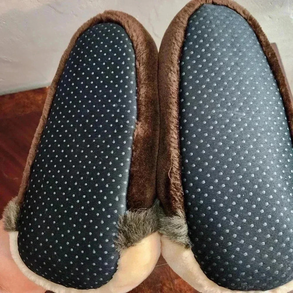 Warner Bros. Vintage 90's Tasmanian devil slippers kids size L no wear or terse. - Picture 3 of 5